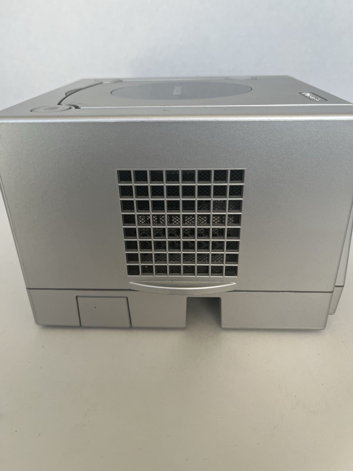 Nintendo GameCube Silver 2001 DOL-001 with Controller