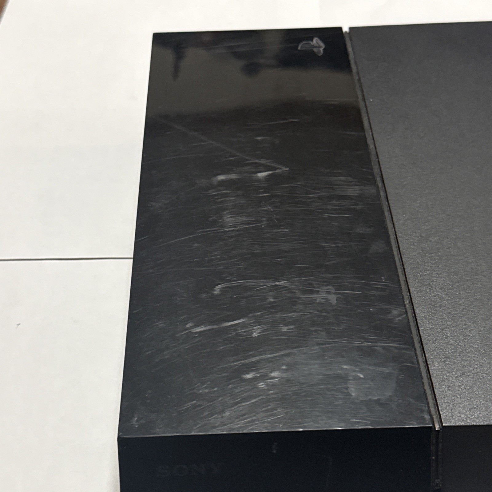 Sony PlayStation 4 PS4 Console Game System CUH-1001A w/ Cords