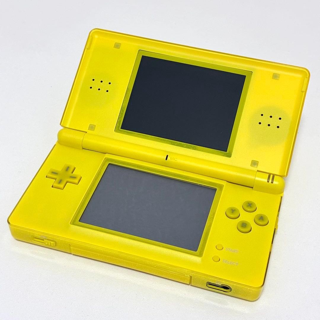 3DS/2DS/DS Current Item Nintendo Ds Lite Pikachu Edition Shell Japan