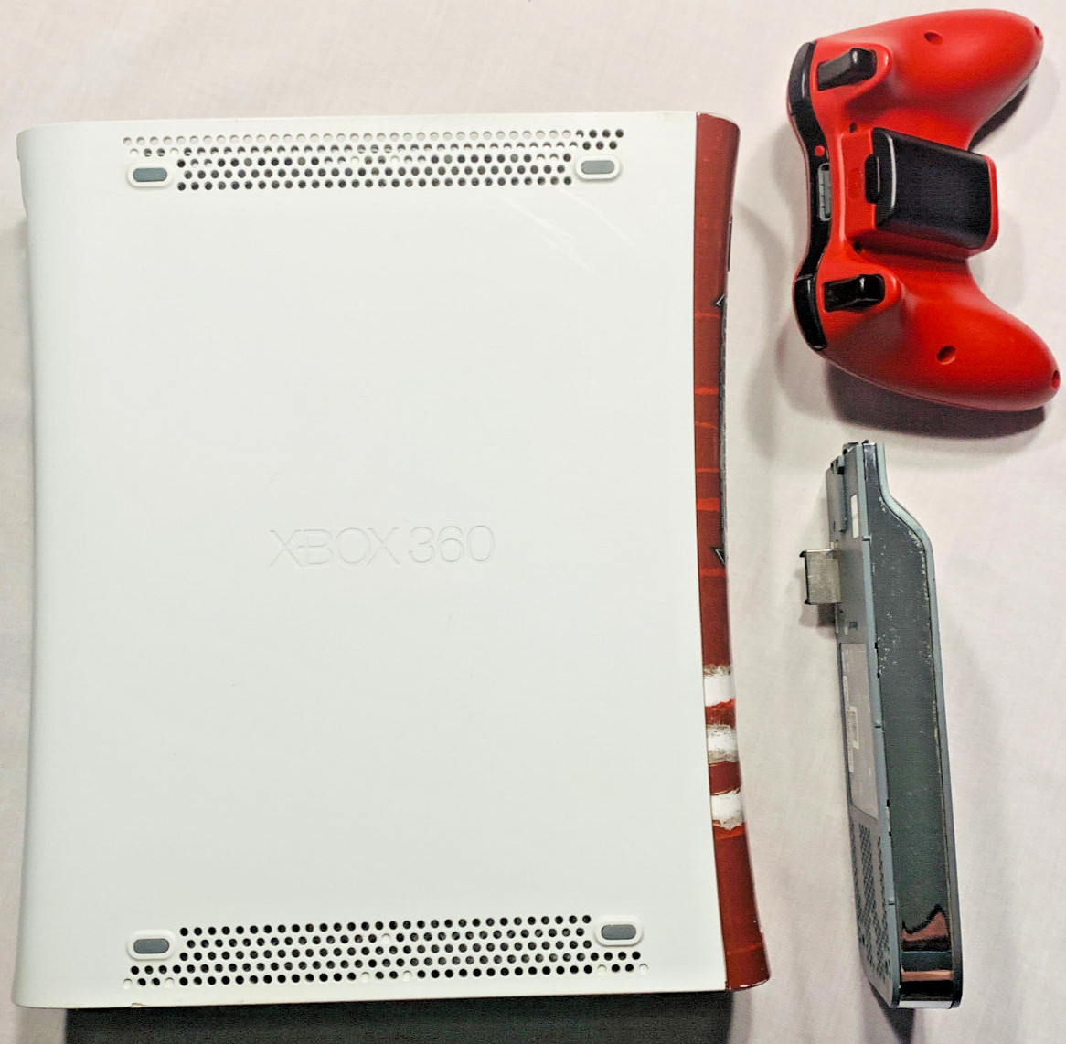 Microsoft XBox 360 COMPLETE UNREAL TOURNAMENT RED CONTROLLER & 20GB HDD TESTED!