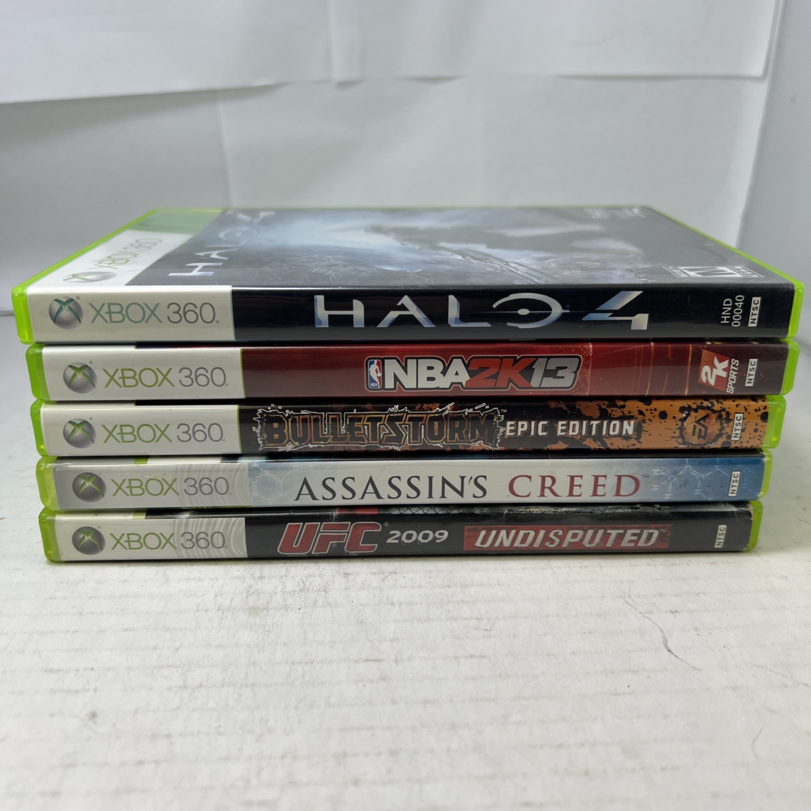 Xbox 360 S Slim 4GB Console Bundle Controller Lot Of 5 Games #ML33