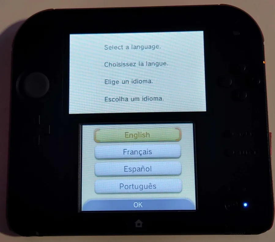 Nintendo 2DS – CFW Installed (Luma3DS) – Red/Black