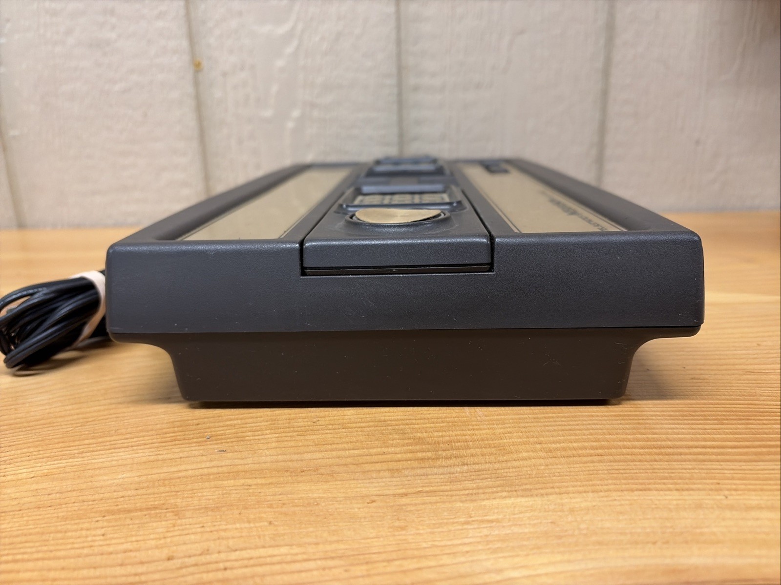 Mattel Electronics Intellivision 1979 Vintage Video Game Console 2609 Untested