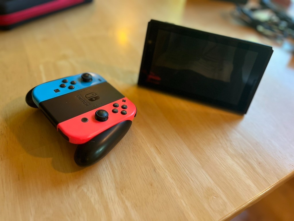 Nintendo Switch Console Bundle – Neon Red/Blue + White Joy‑Cons + Games + Case
