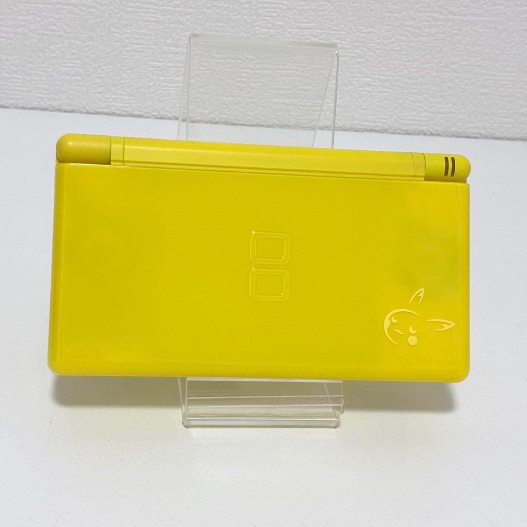 3DS/2DS/DS Current Item Nintendo Ds Lite Pikachu Edition Shell Japan