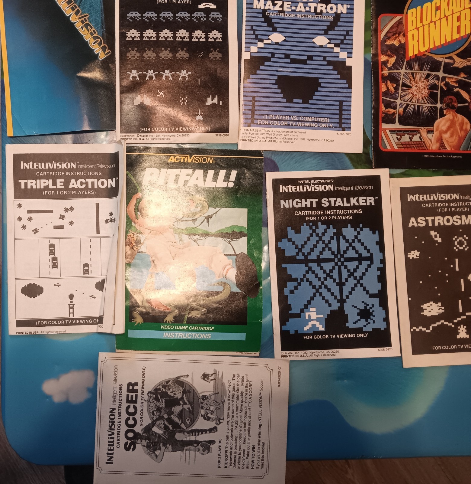 intellivision II console, Voice Module, 17 Games. Untested No Ac Cord. Read