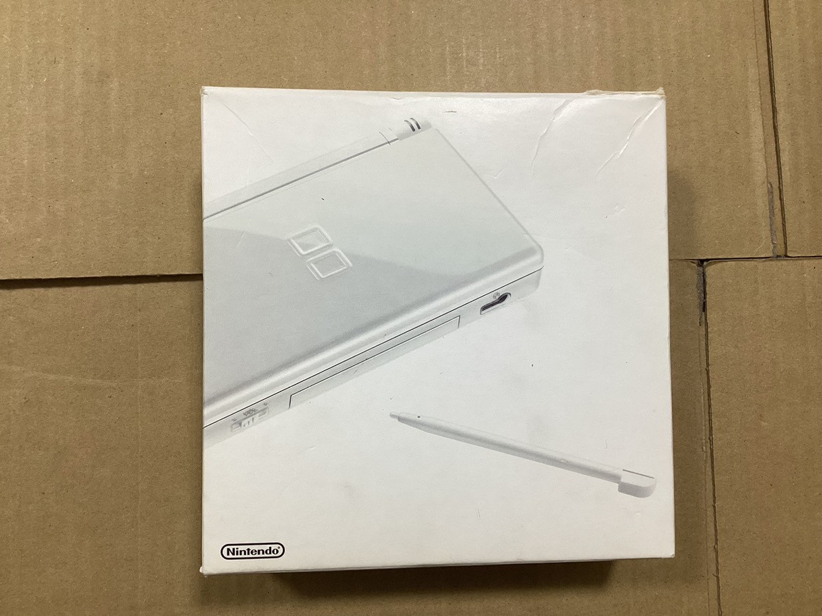 Nintendo DS Lite Crystal White USG-001 Japan ver. working