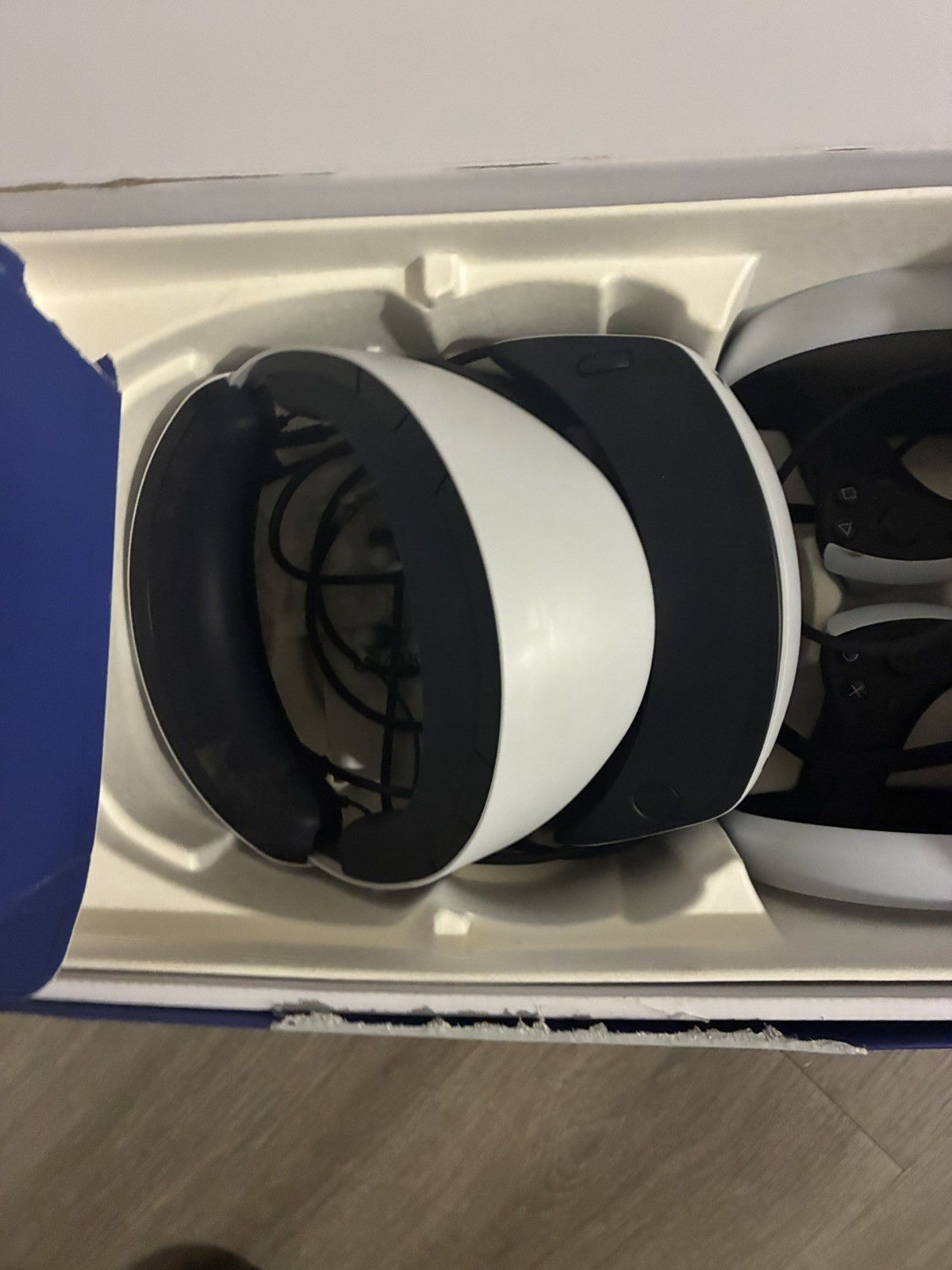 Sony PlayStation VR2 Headset & Sense Controllers for PS5 CFIJ-17000