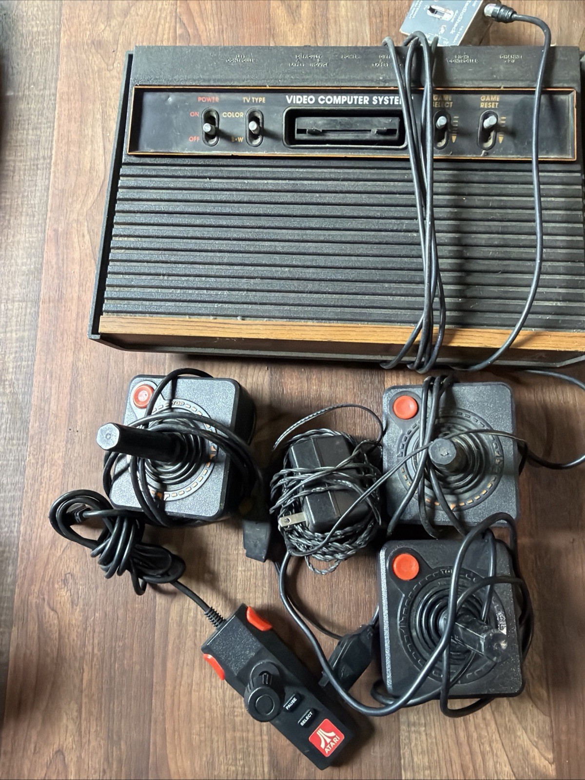 Atari 2600 Vintage Console 4 ControllersCX-2600 – Untested Games Lot Games
