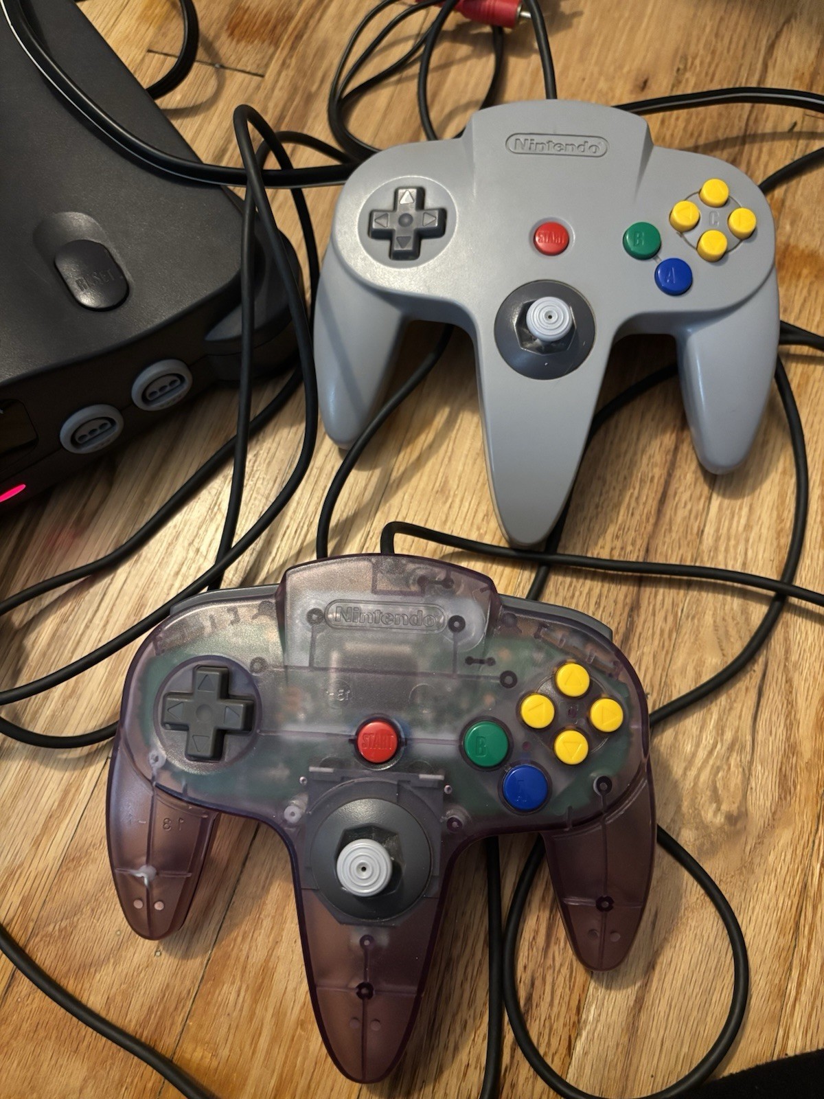 Nintendo 64 Console Bundle With 2 Controllers Gray Atomic Purple Jumper Pack