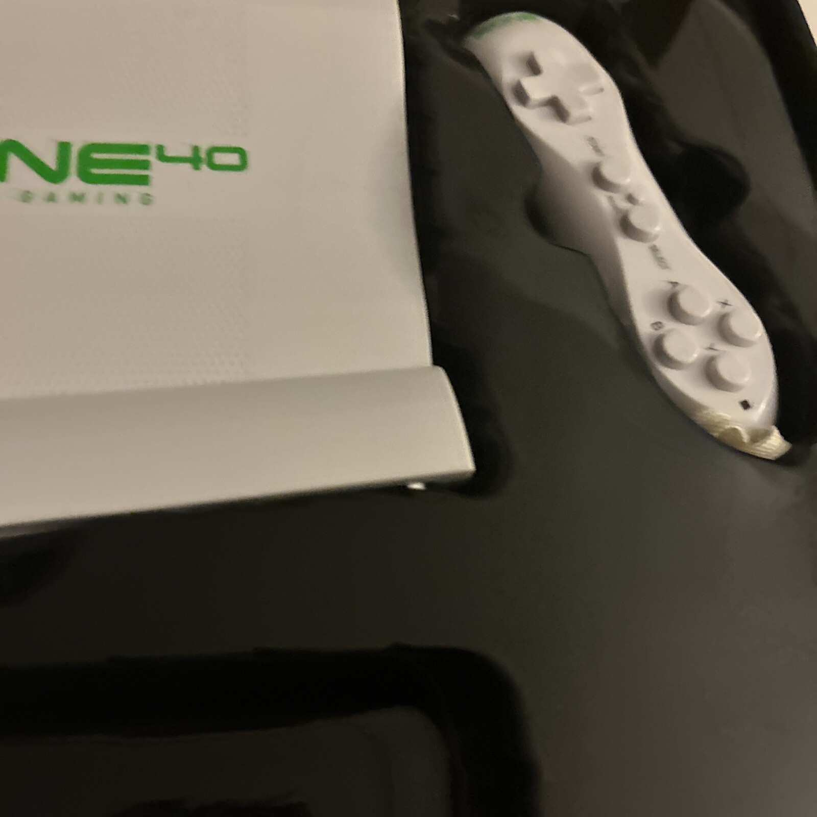 Zone 40 Wireless Remotes Gaming 40 Games 11 Sports 29 Arcade Plug & Play