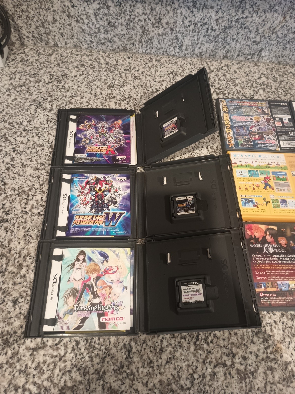 Nintendo DS Lite Launch Edition Silver Handheld System 11 Games