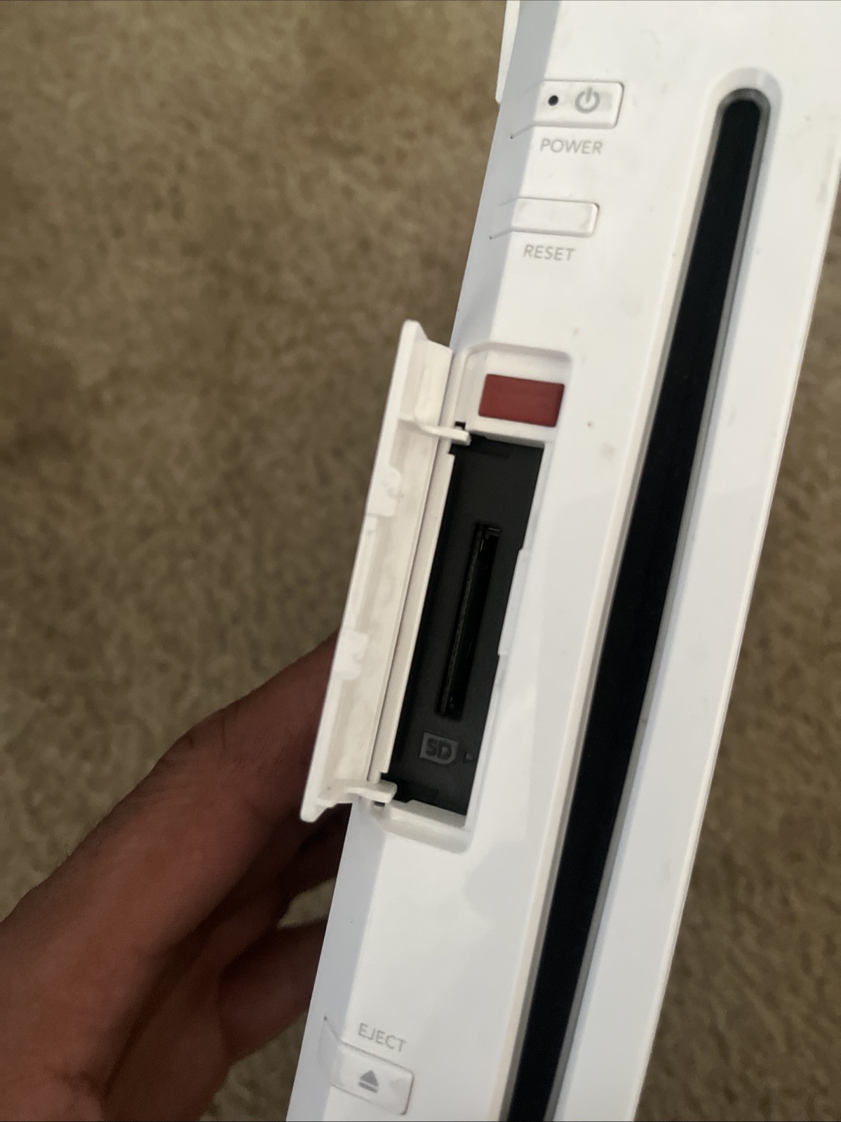 nintendo wii console only WORKS PERFECT. WITH COVERS. CLEAN WHITE