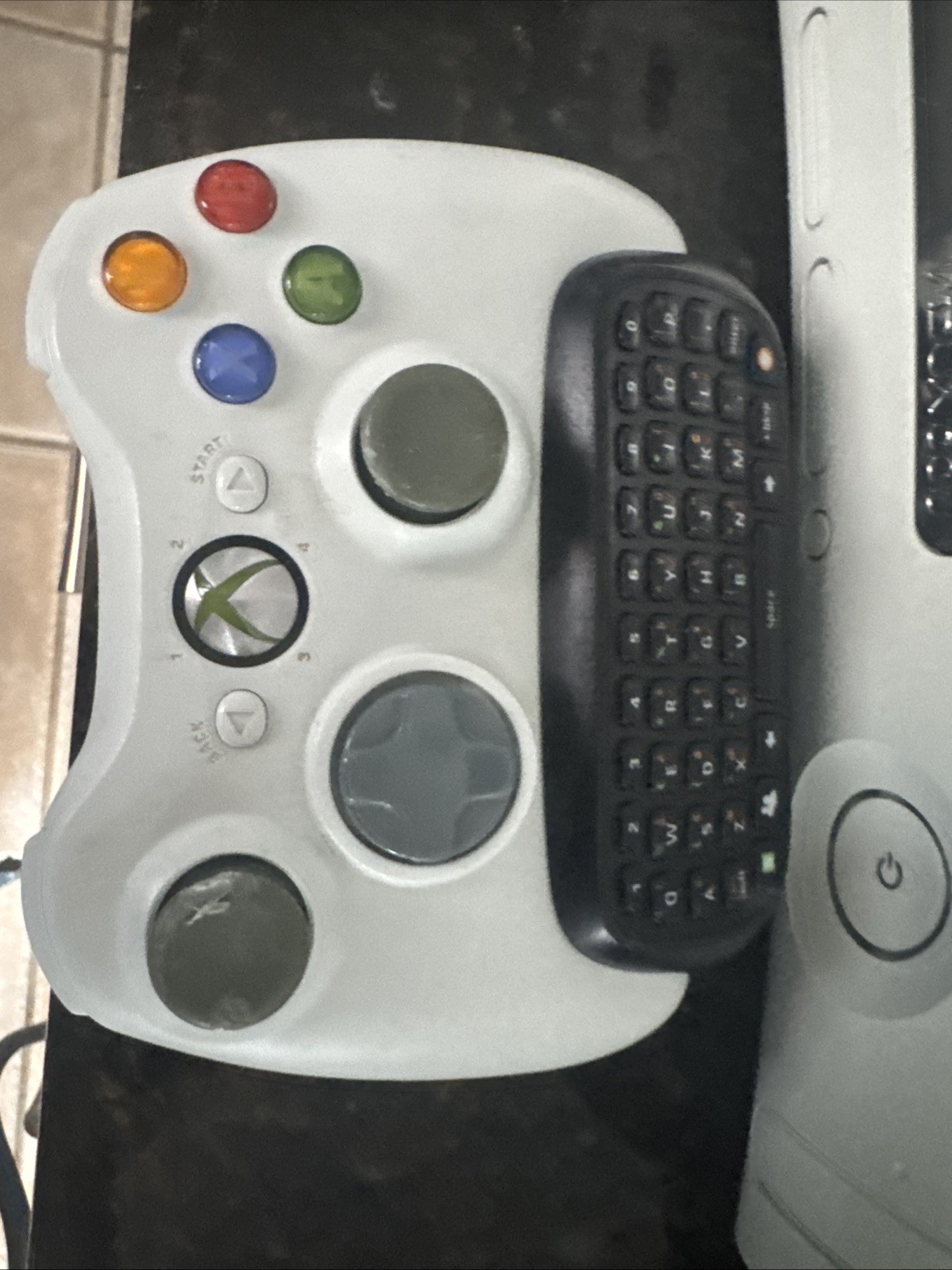 Microsoft Xbox 360 White Console Bundle Controller WiFi Adapted,Tested