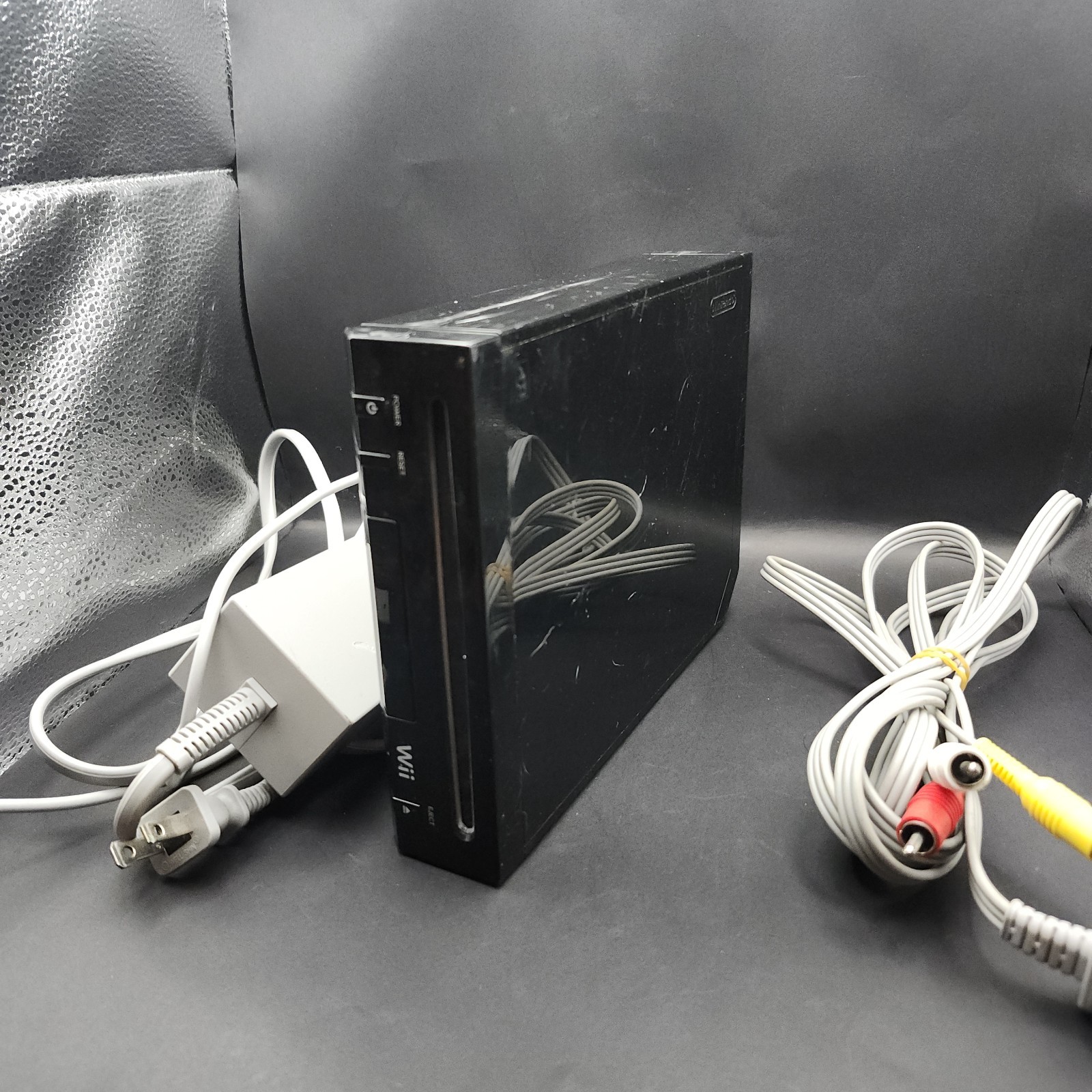 Nintendo Wii Replacement Console With Cords Black RVL-101 (USA) Tested Working