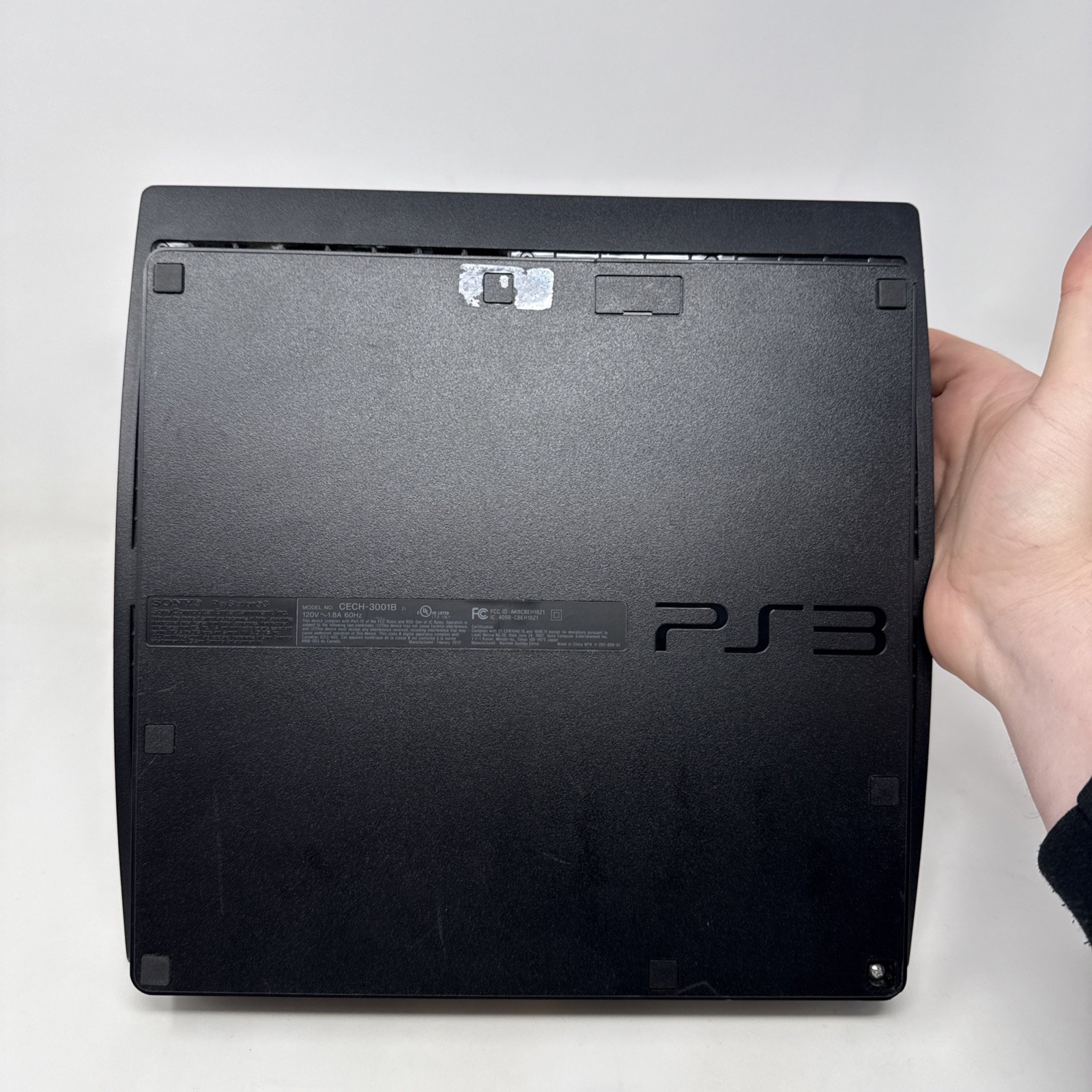 Sony PlayStation 3 Slim 320GB Console Bundle – Tested With Controller PS3