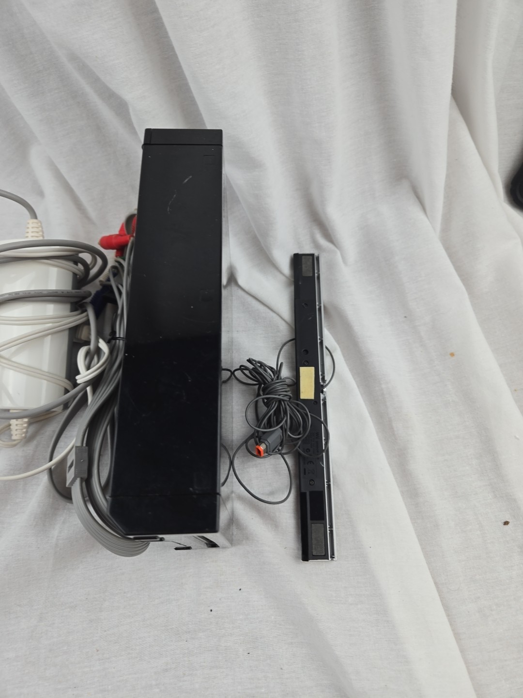 Nintendo Wii Black Console RVL-101 Bundle Tested And Works.