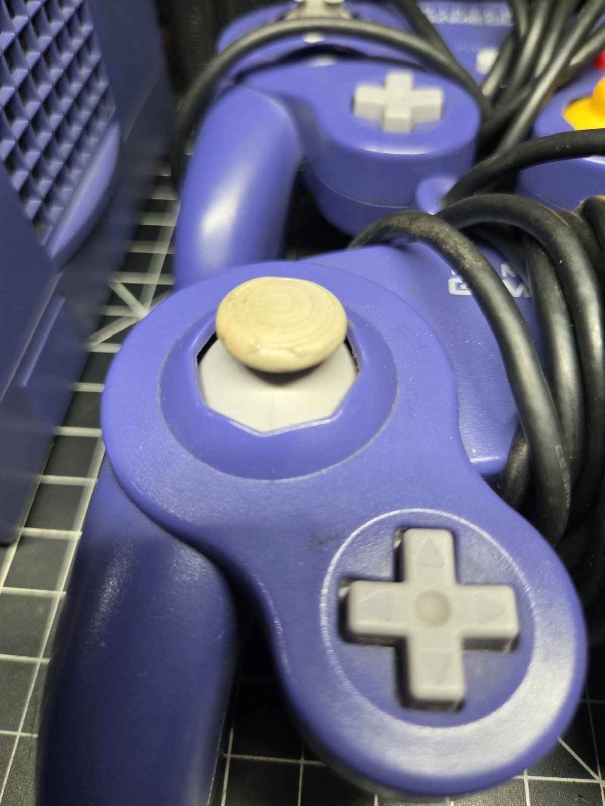 Nintendo Gamecube Indigo Purple – Console DOL-001 W/ OEM Power Supply & AV Cable