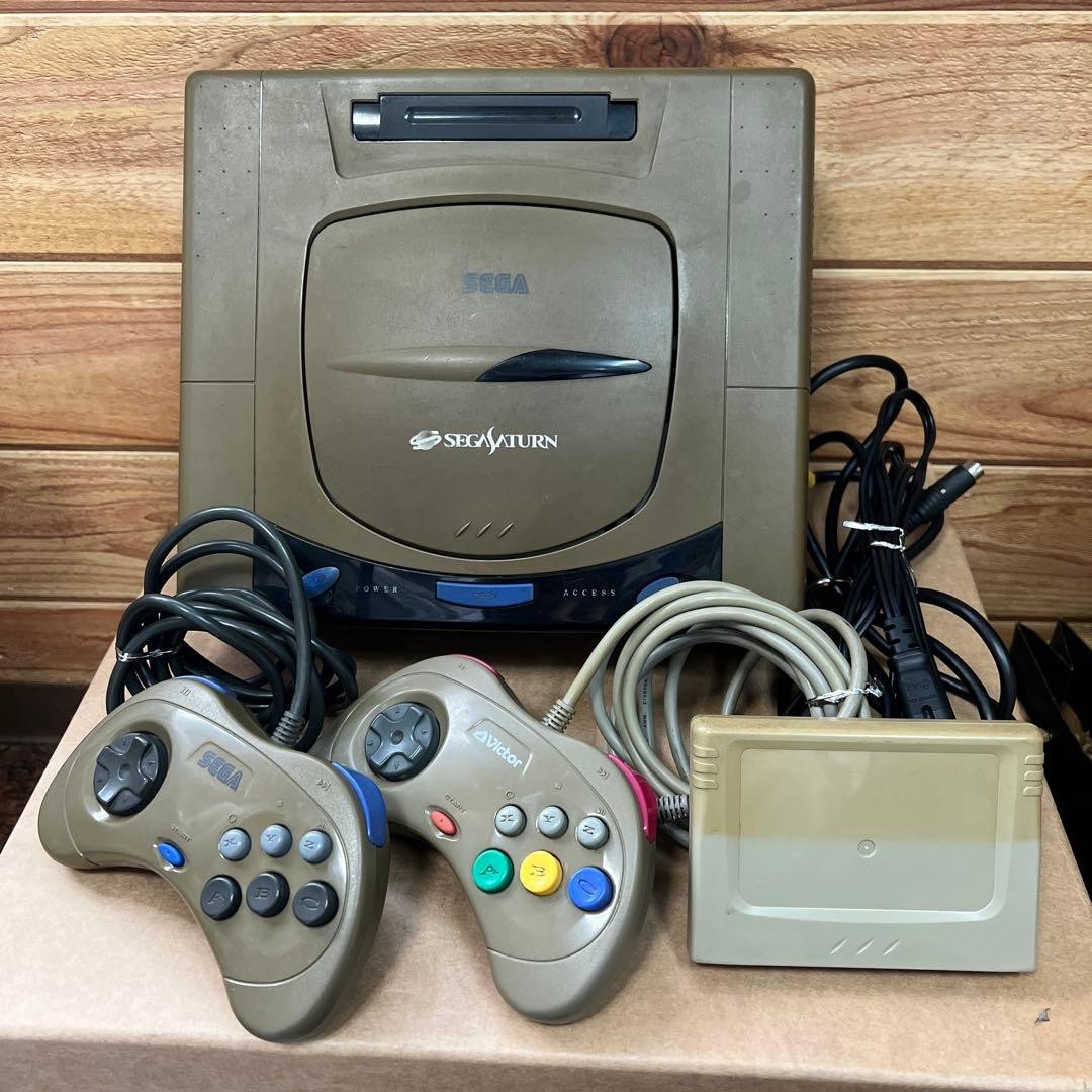 Sega Saturn HST-3200 Gray Console 2Controllers 8games tested working s2082M