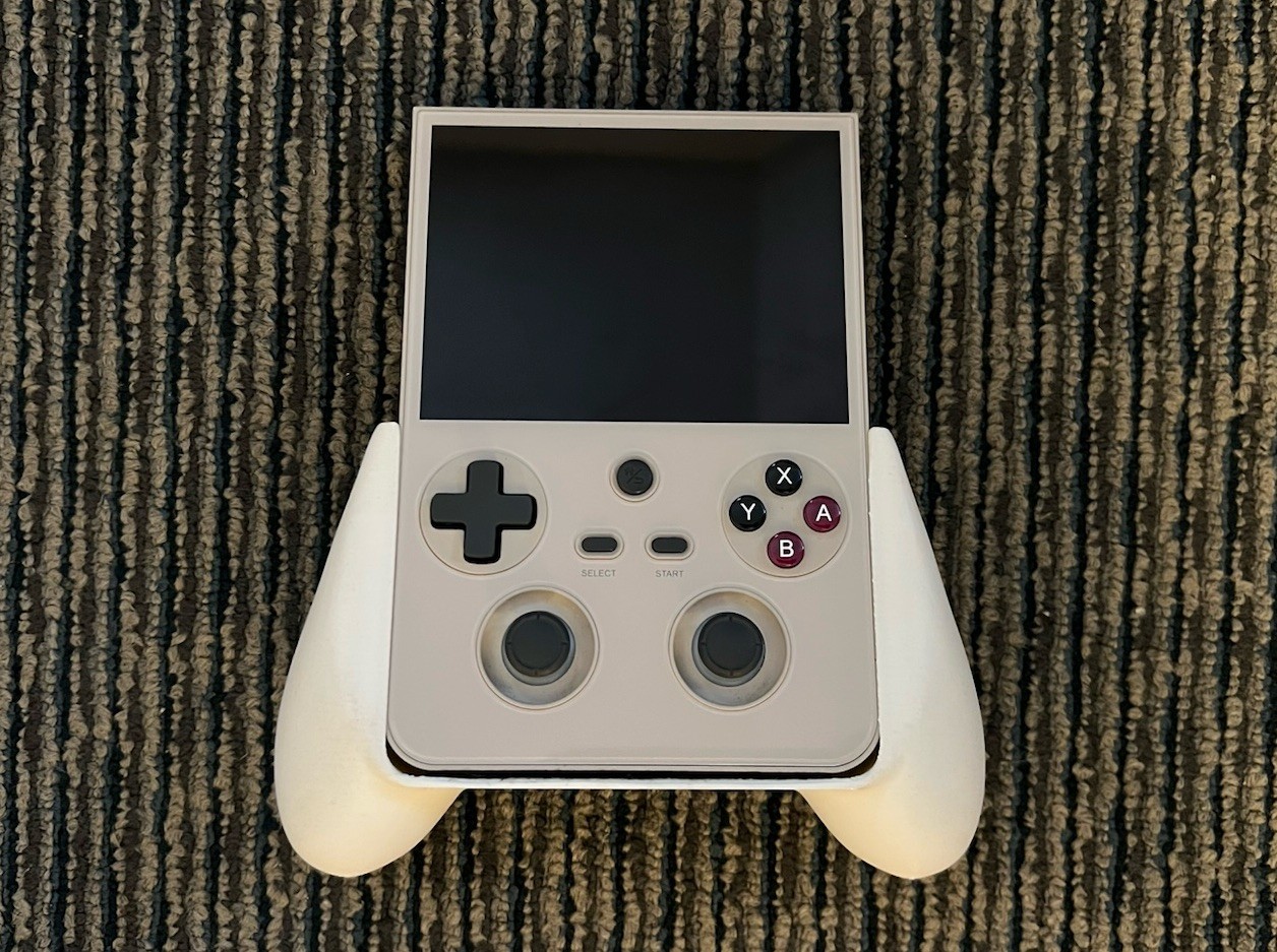 USED Anbernic RG-477V [8GB+128GB] | GammaOS Installed | Grip included