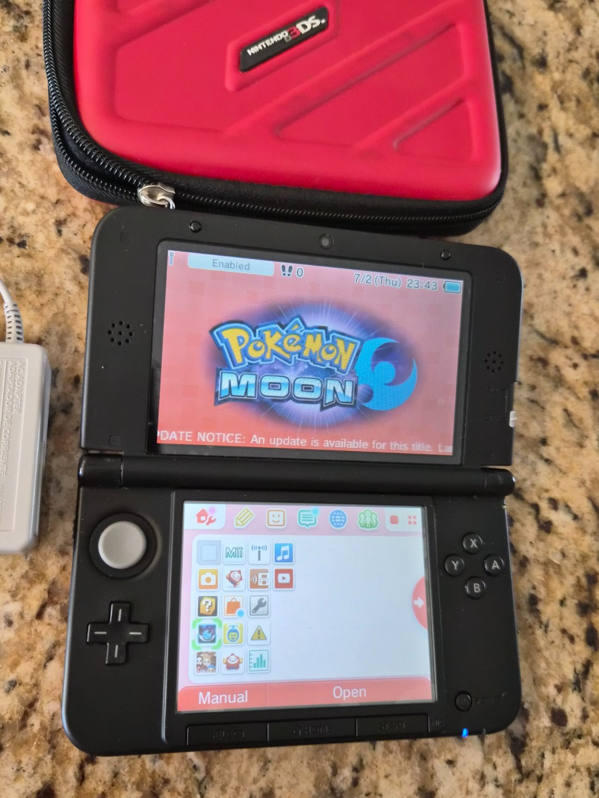 Nintendo 3DS XL Handheld Console Red Black Great Condition Tested w/Case Charger