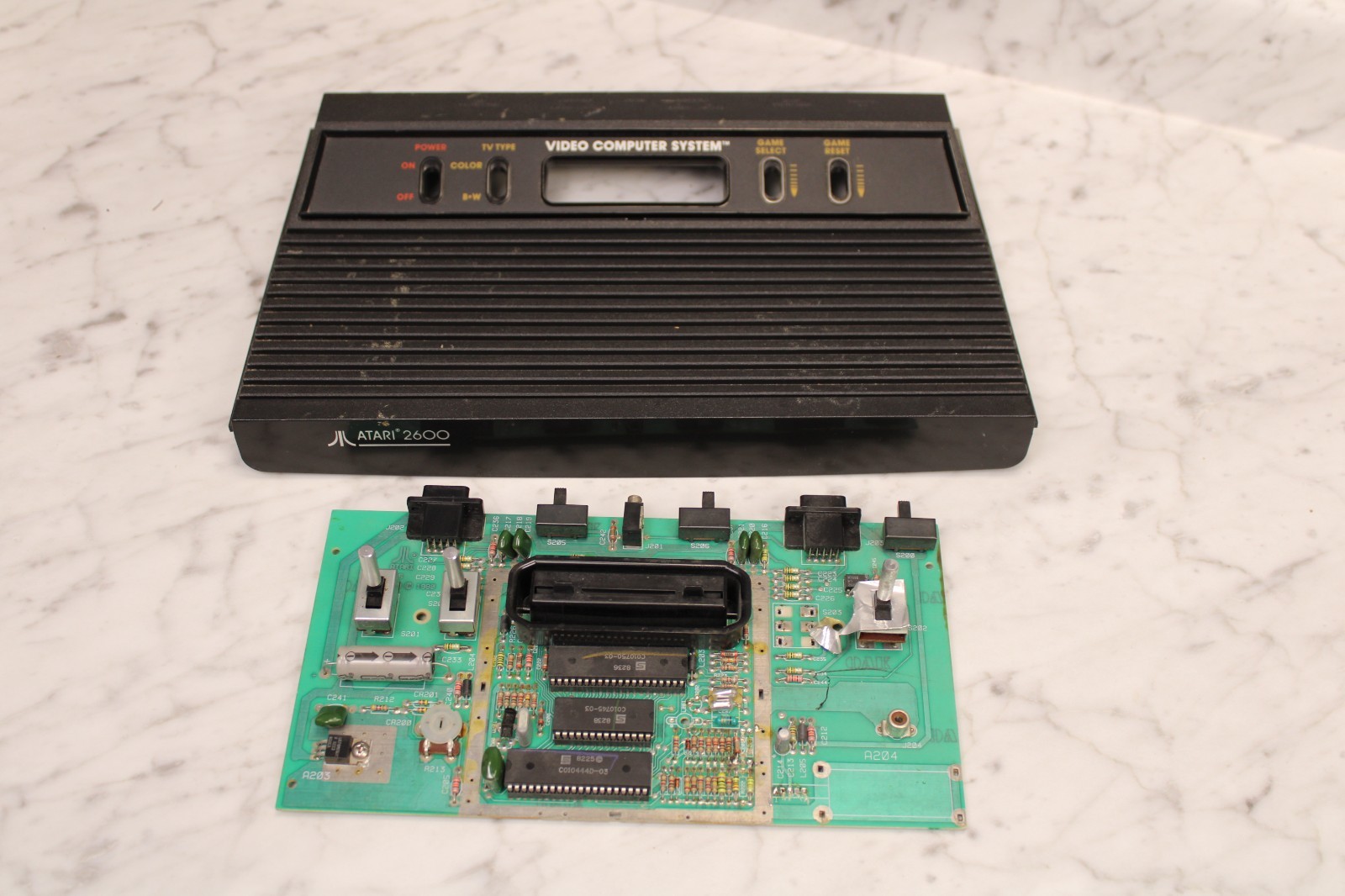 Atari 2600 4 Switch Circuit Board, console top black vader lot for Parts