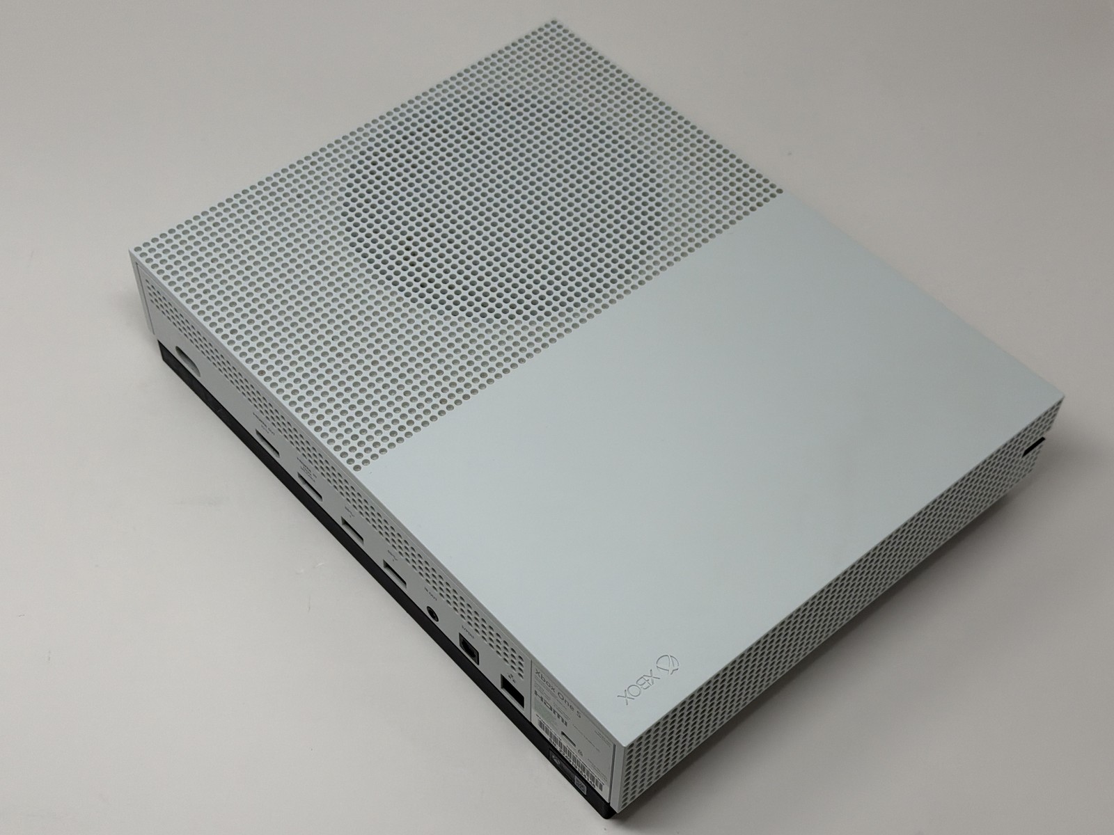 Microsoft Xbox One S White 500GB 1681 Gaming Console Good