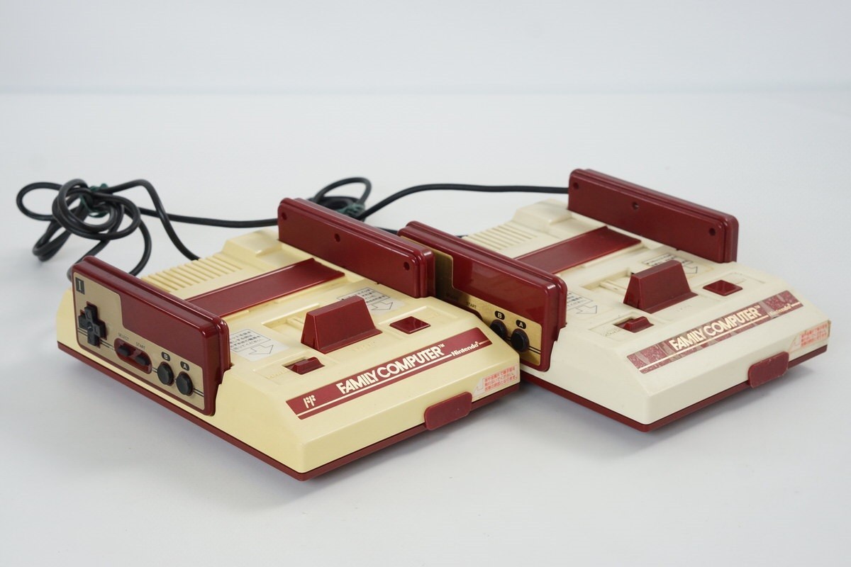 WHOLESALE Nintendo Famicom Lot of 5 Console FREE Shipping WORKING TESTED FC1218