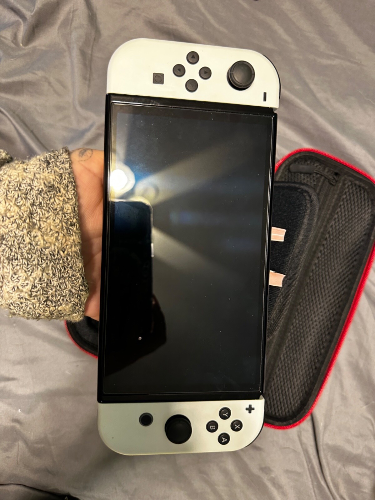 Nintendo Switch OLED Model – 64GB/White (HEGSKAAAA)