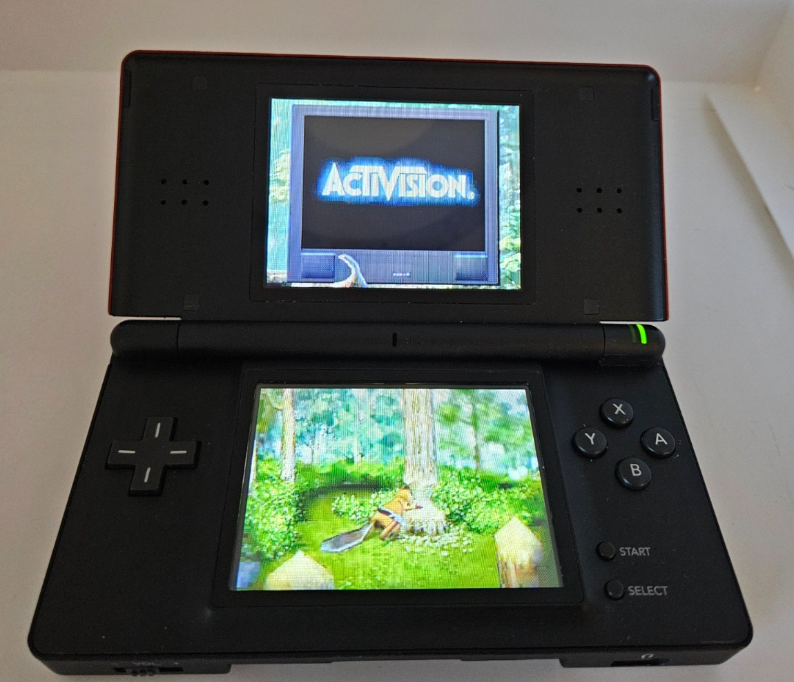 Nintendo DS Lite Handheld Console Red Crimson & Black w/ Charger