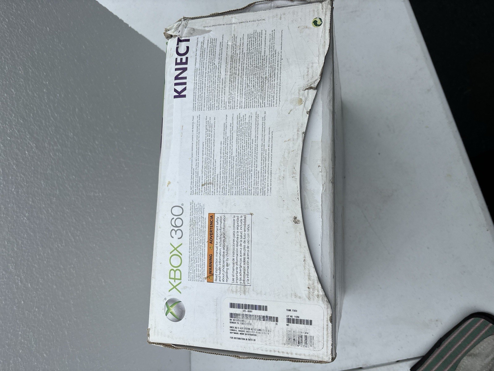 Microsoft Xbox 360 S Gaming Console and Kinect 4gb In Box Tested Look