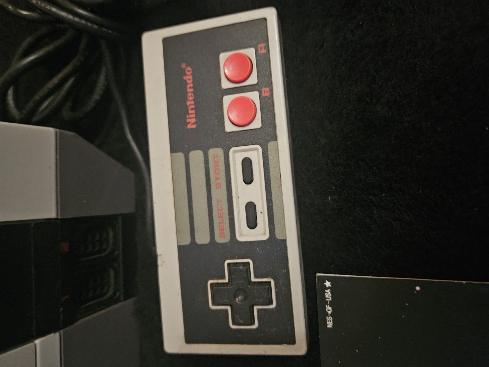 Vintage Nintendo NES Console 2 Controllers Golf Jeopardy TESTED Clean No Yellow