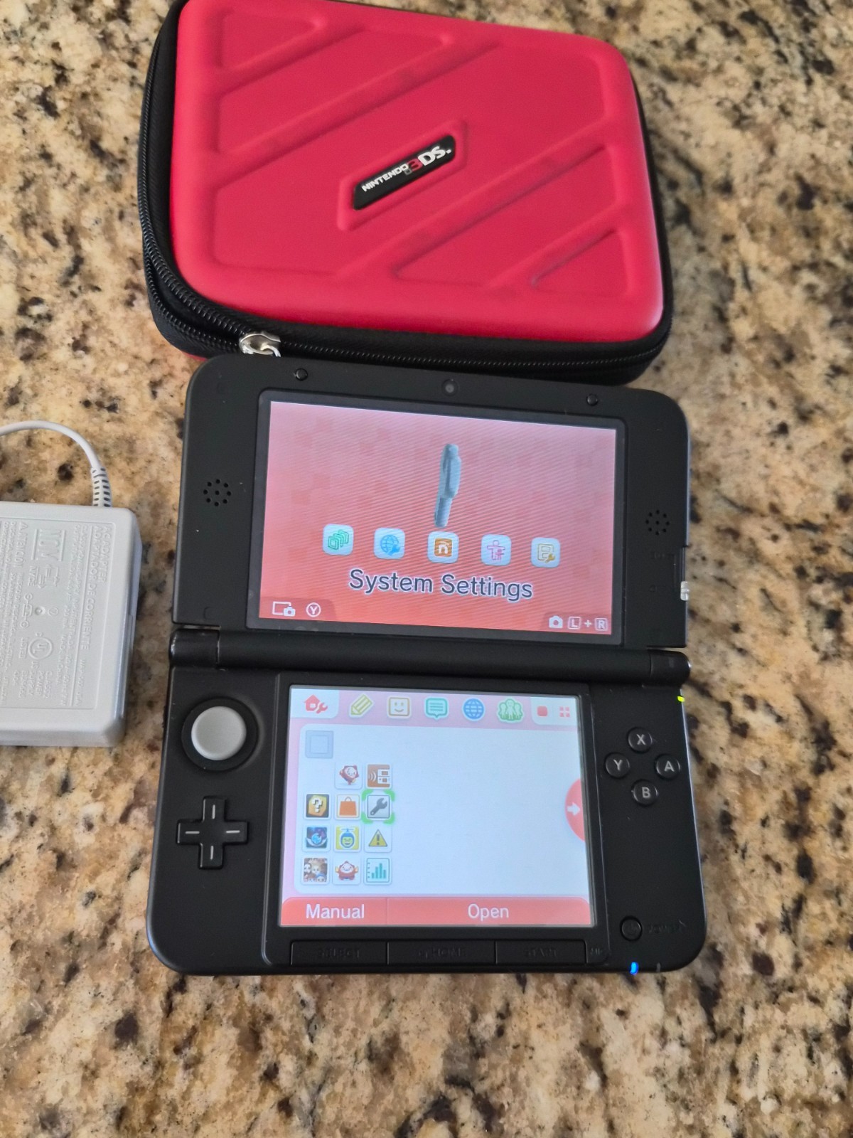 Nintendo 3DS XL Handheld Console Red Black Great Condition Tested w/Case Charger