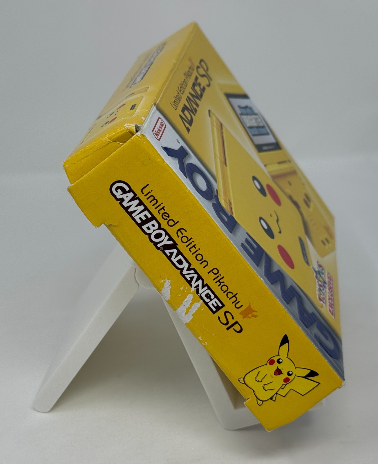 Nintendo Gameboy Advance SP Toys “R” Us Exclusive Limited Edition Pikachu IN BOX