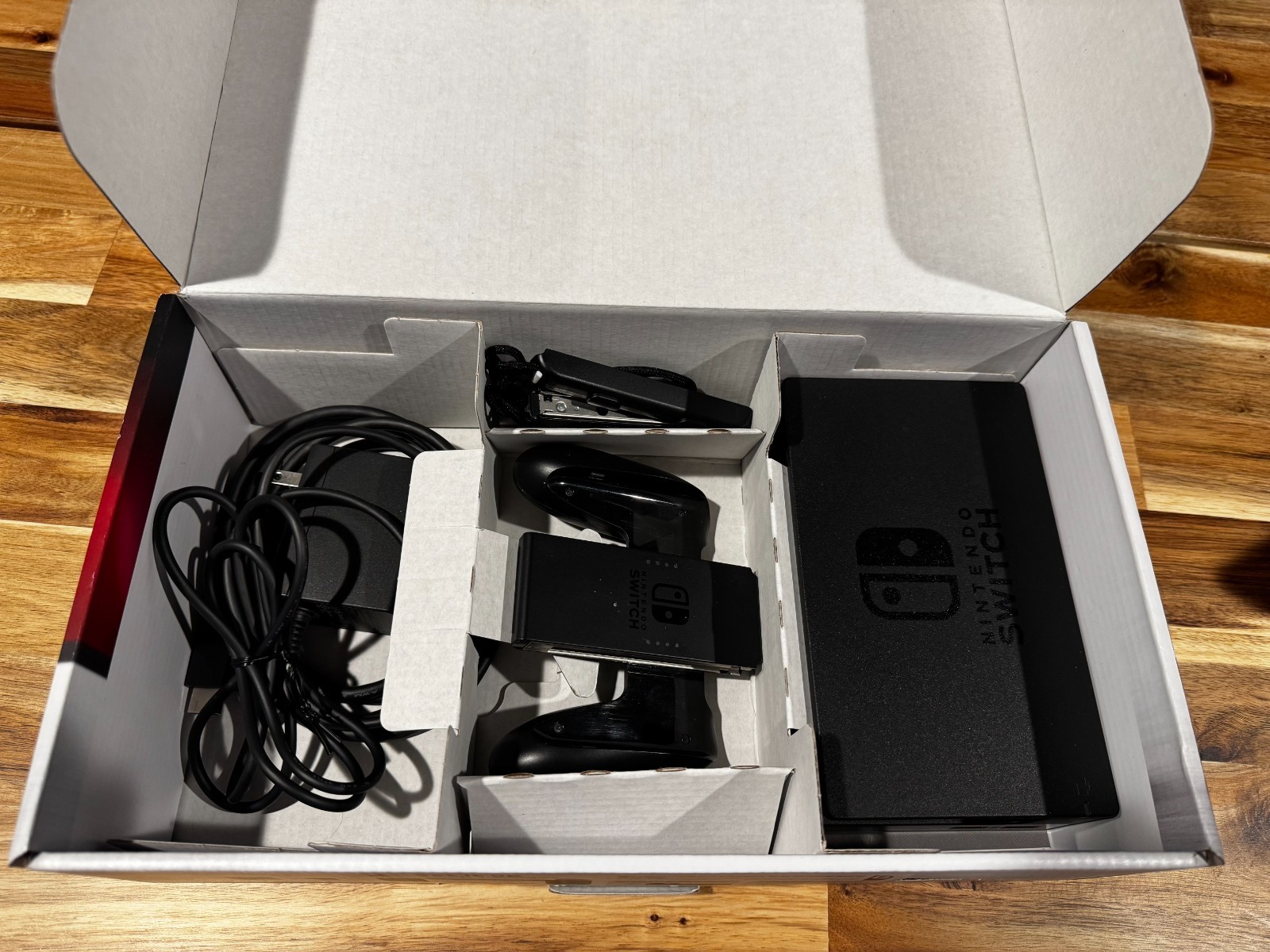 Nintendo Switch – CIB – Launch Model HAC-001 + EXTRAS! FULL PACKAGE! !!READ!!
