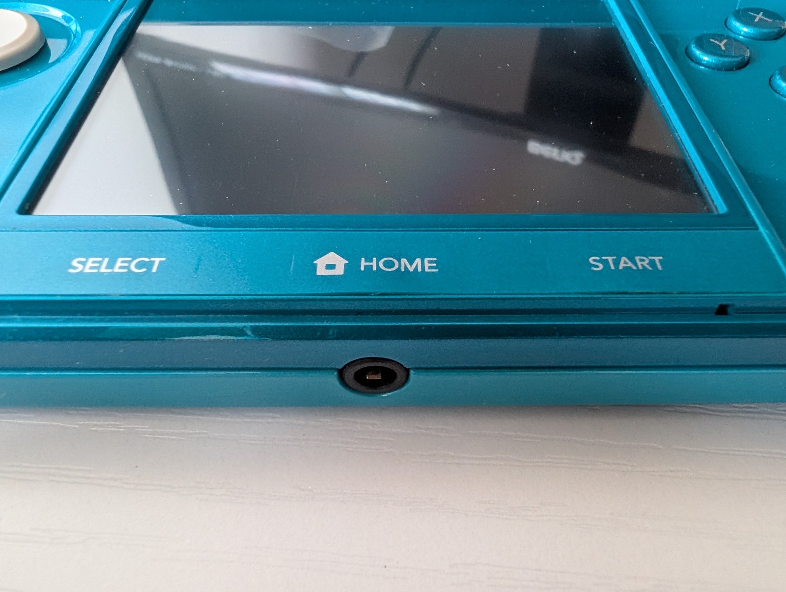Nintendo 3DS Handheld Console Aqua Blue Region Free Console (No Stylus/Charger)
