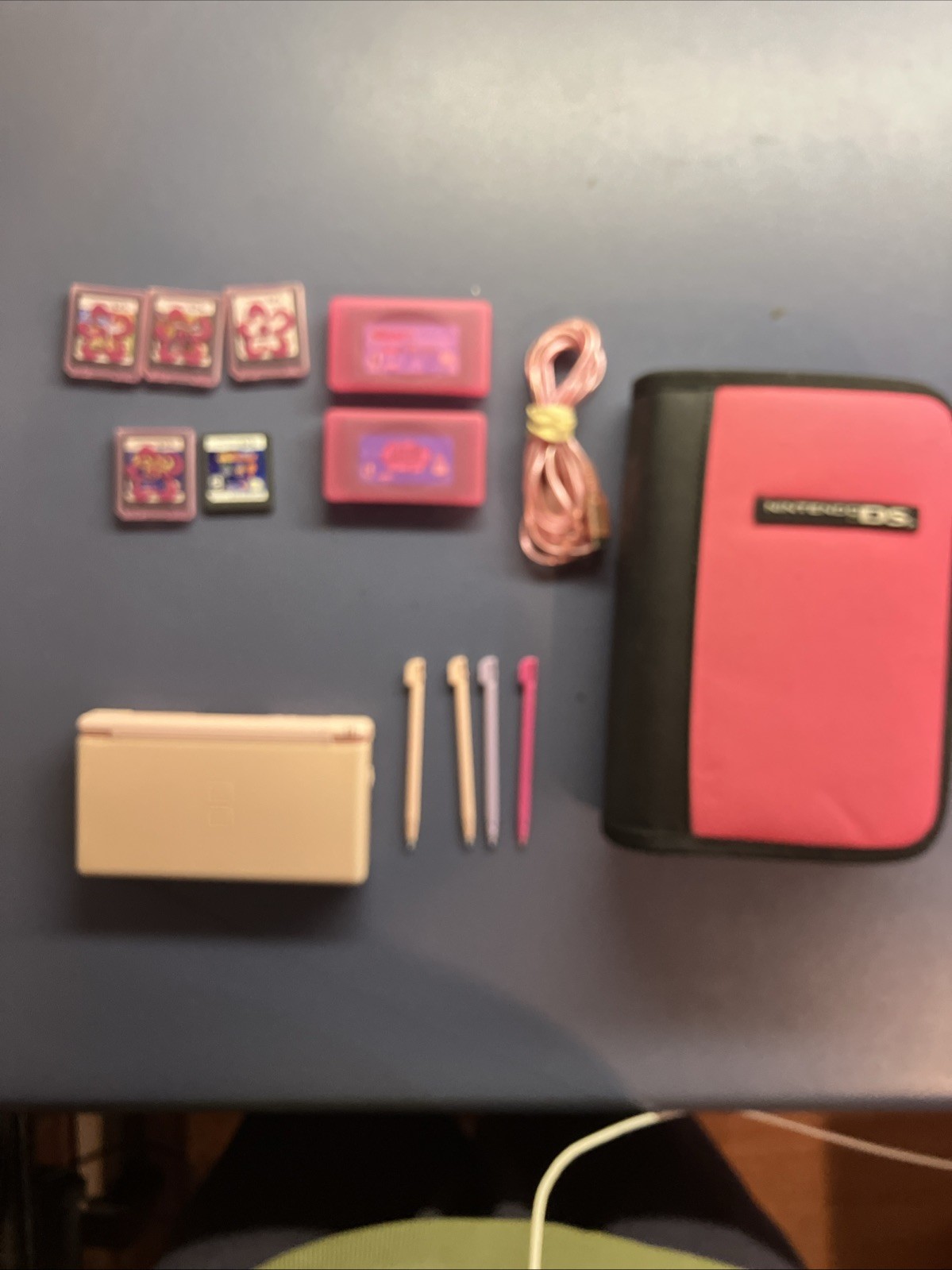 Nintendo DS Lite Pink Bundle! Carrying Case, 4 Stylus, USB Charger & 7 Games
