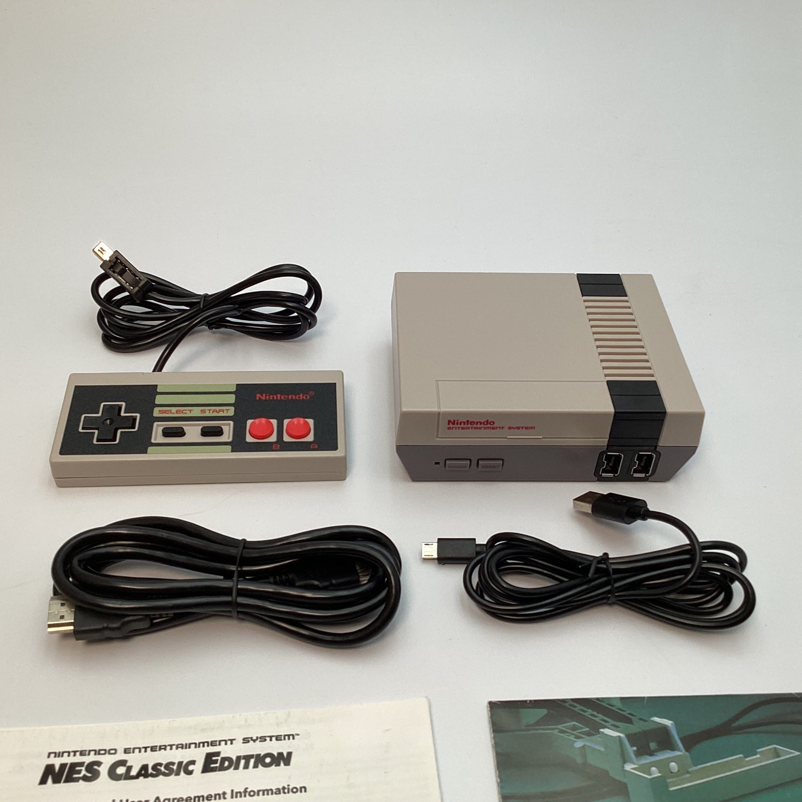 Nintendo NES Classic Edition Console CLV-001 with 30 Built-In Games – w/ Box