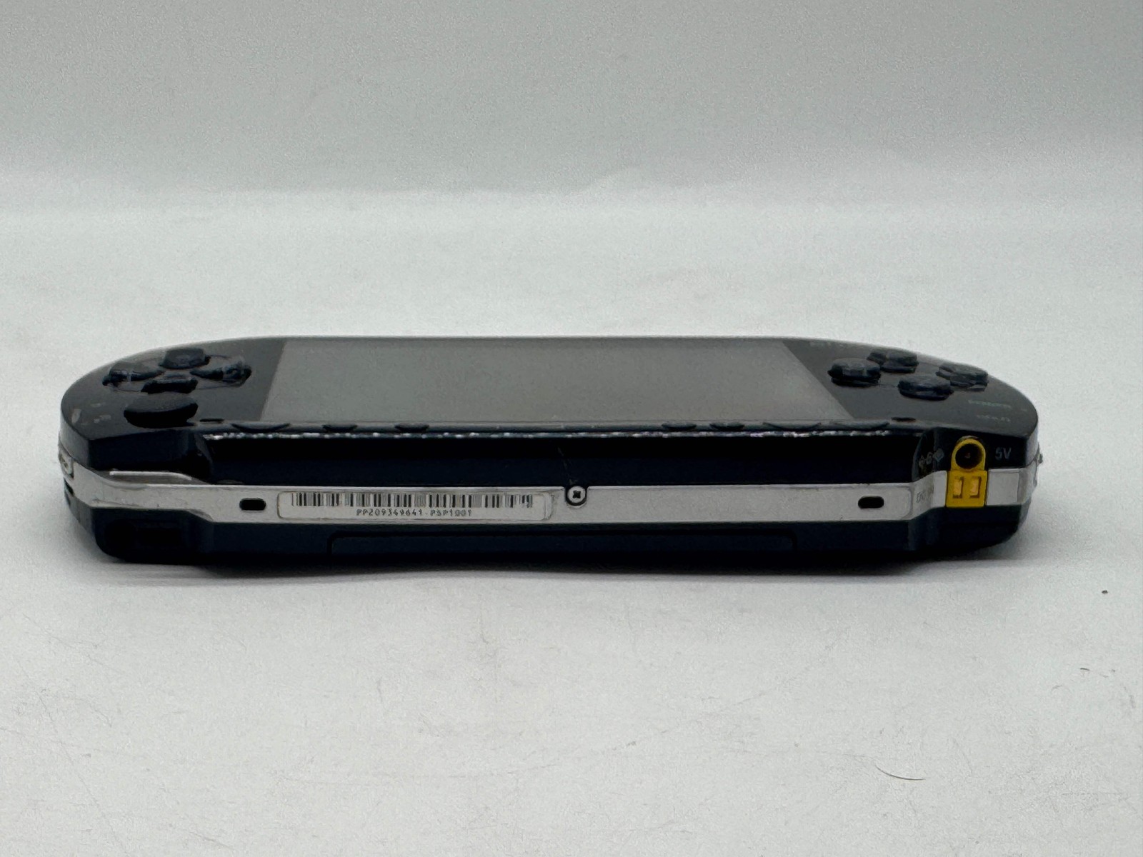 Sony PSP-1001 Handheld Console Black w/ Battery For Parts Repair