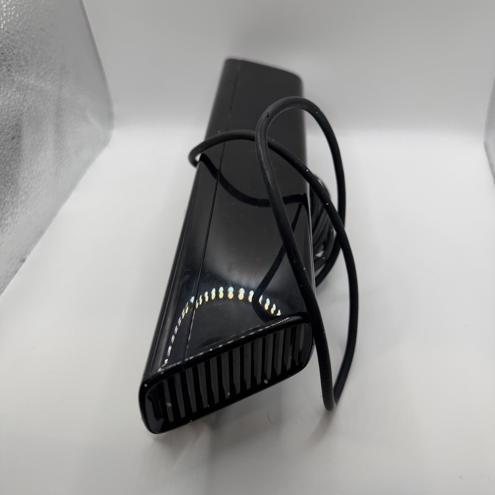 Xbox 360 W/ Connect W/ Controller W/ Game No Power cable Not Tested