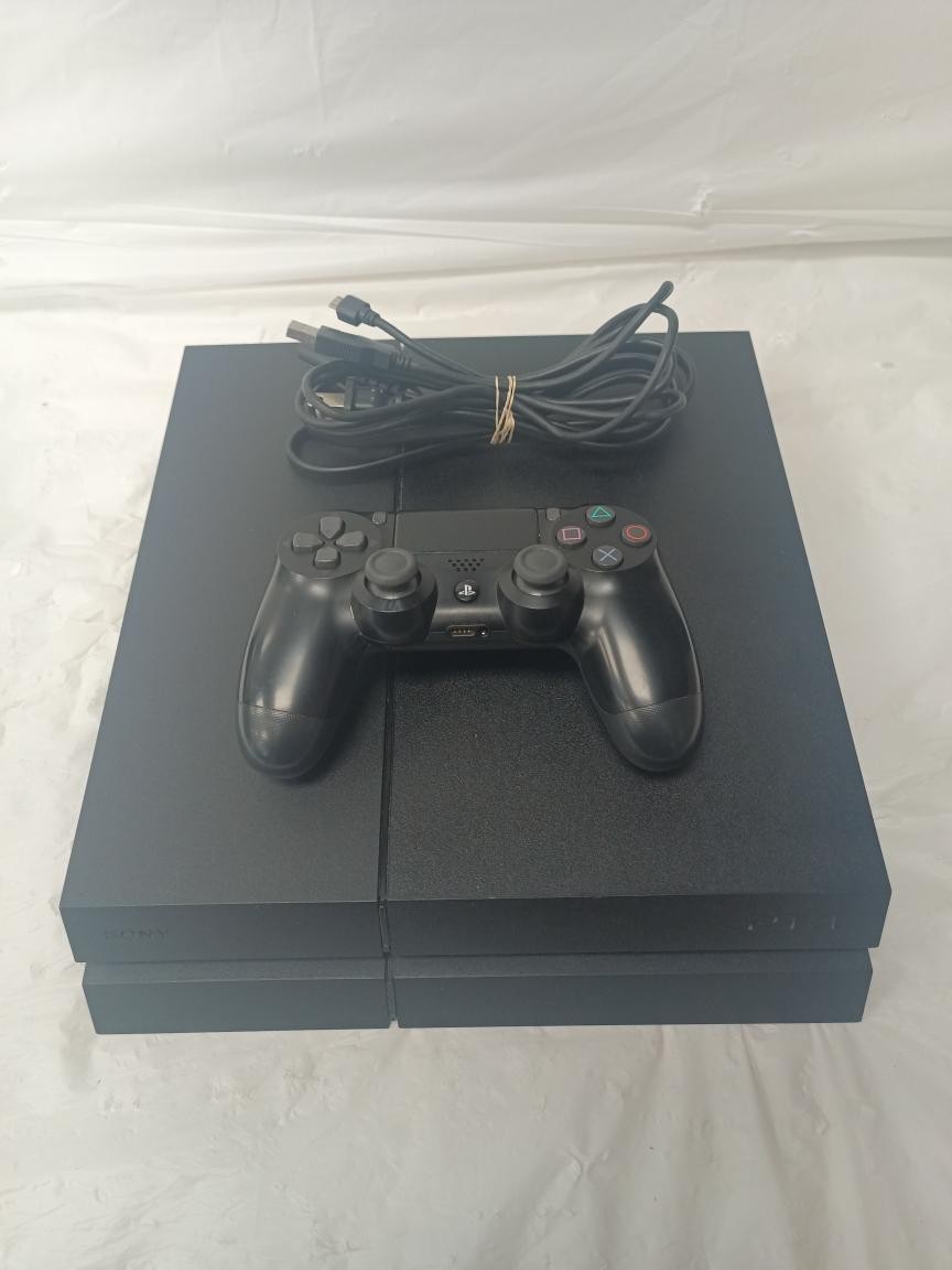SONY PS4 – SYSTEM – CUH-1001A – 500GB (P23015031)