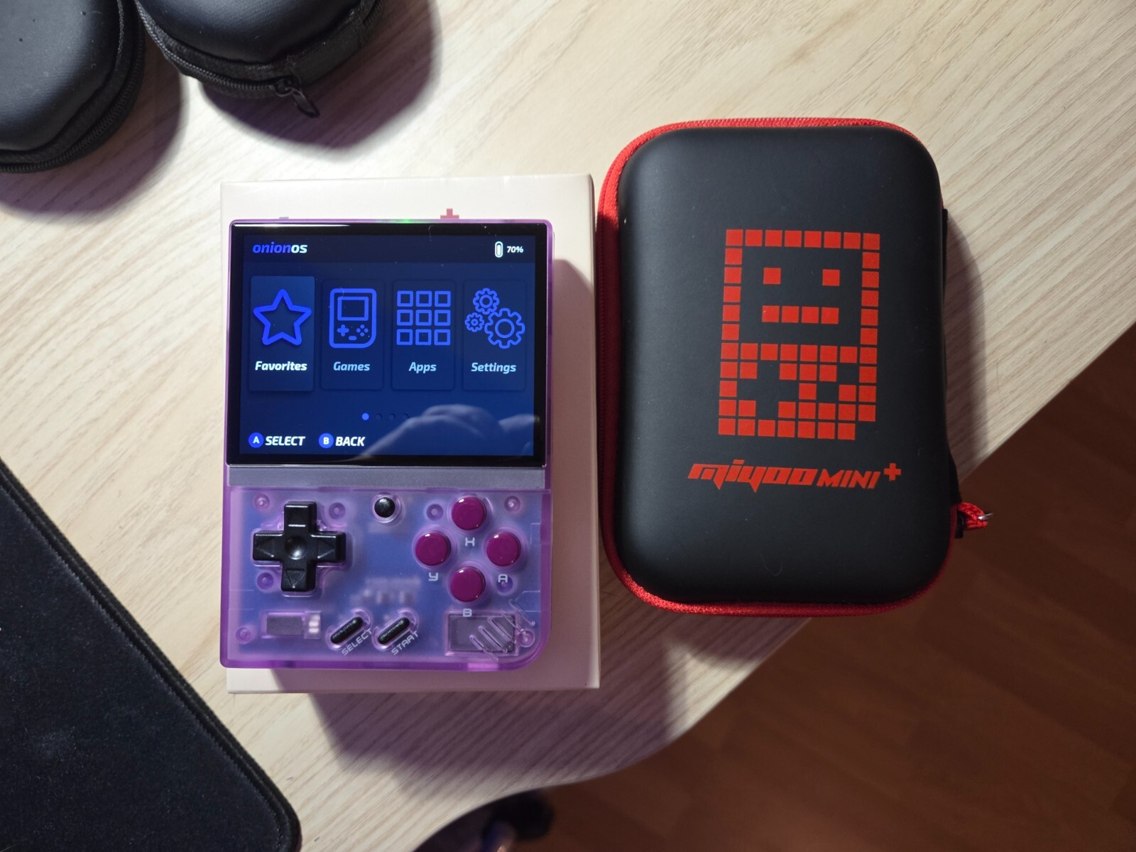 MiYoo Mini + with OnionOS v4.3.1-1