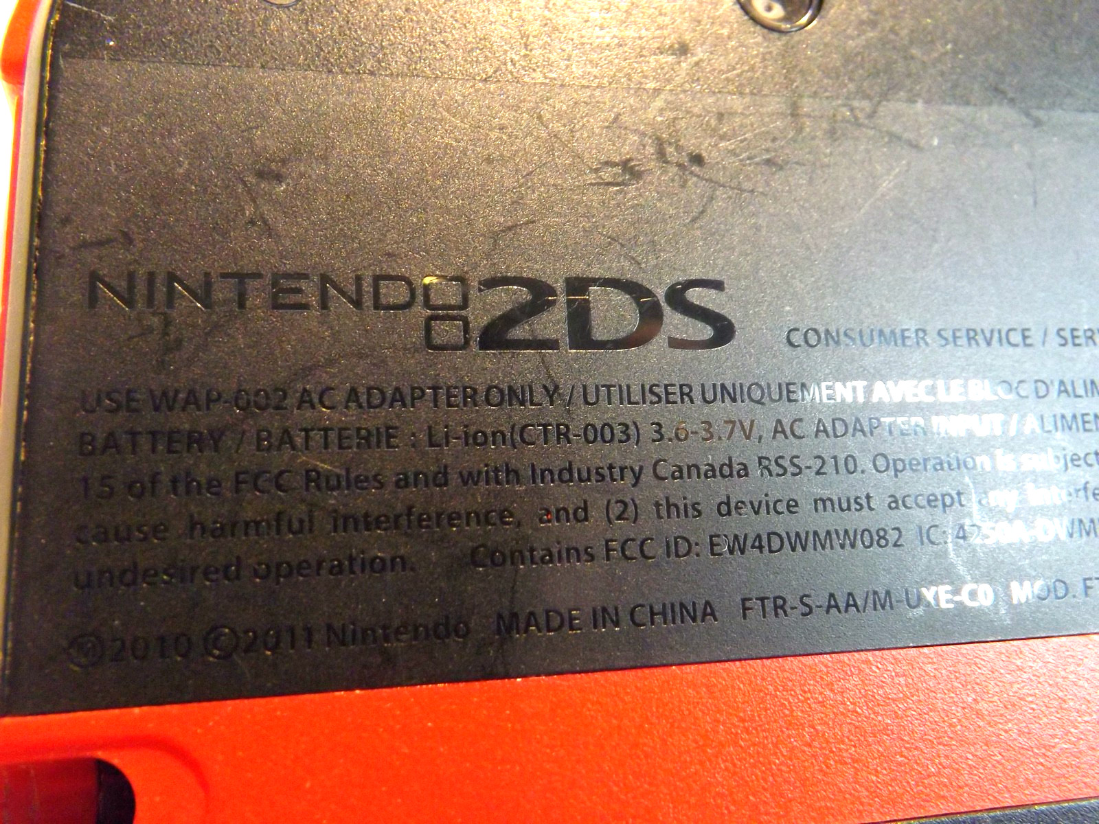 2011 Nintendo 2DS Handheld System Launch Edition Crimson Red with Power Adapter