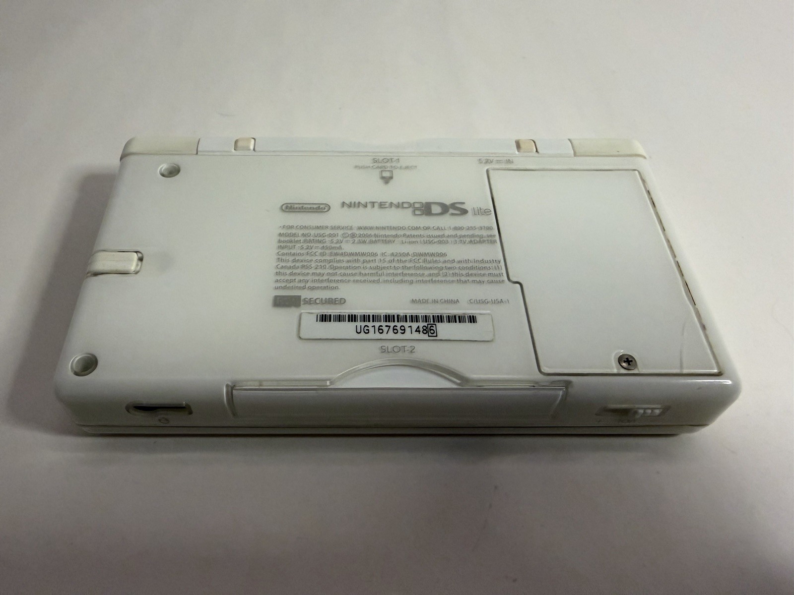 Nintendo DS Lite Crystal White Handheld Console w/ Charger Stylus 7 Games Works