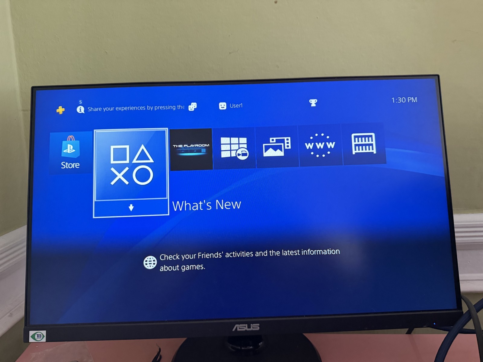 Sony PS4 PlayStation 4 500GB CUH-1001A Launch Model Bundle Controller Tested