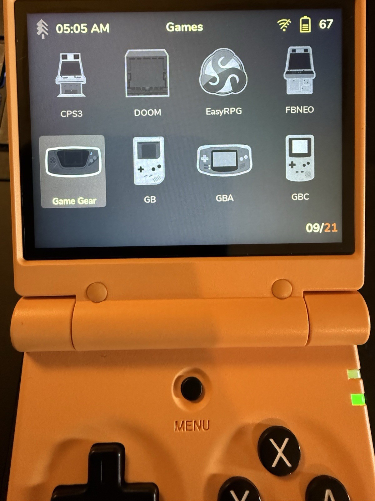 Miyoo Mini Flip Console | Fully Loaded 128GB Onion OS Power On & Play!