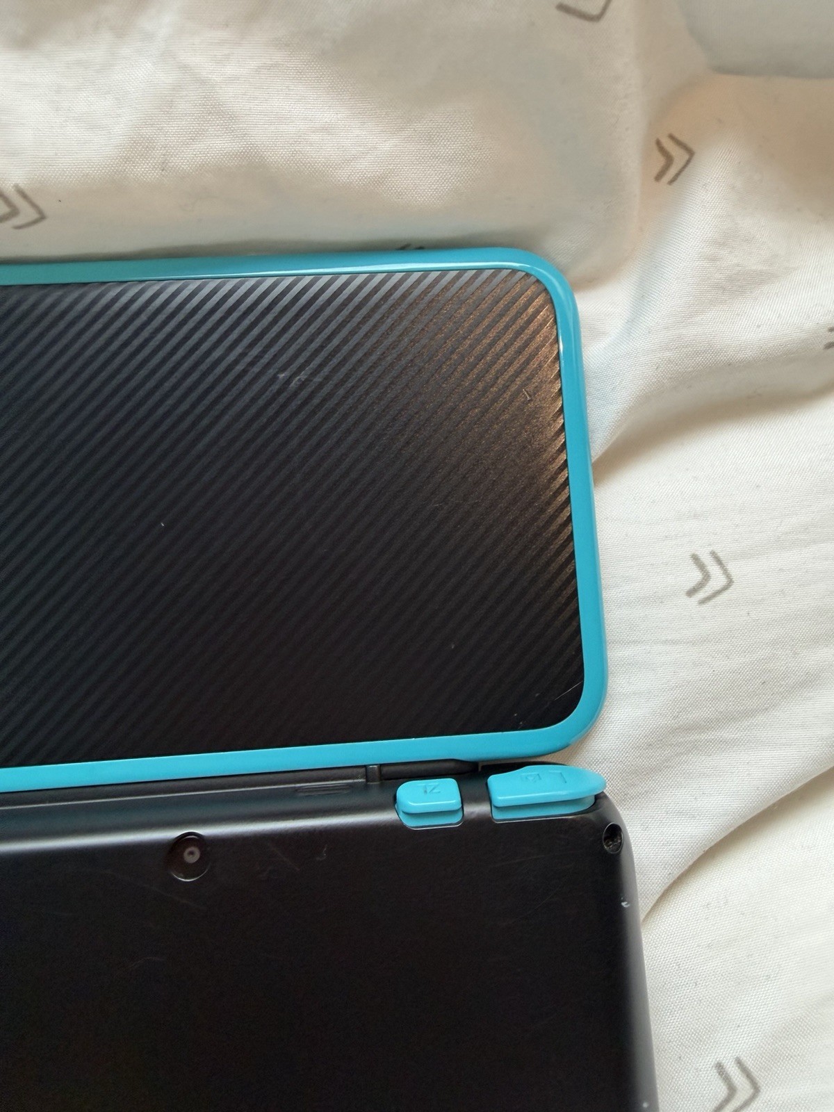 “New” Nintendo 2DS XL Black Turquoise TESTED With Stylus – CONSOLE ONLY- GREAT
