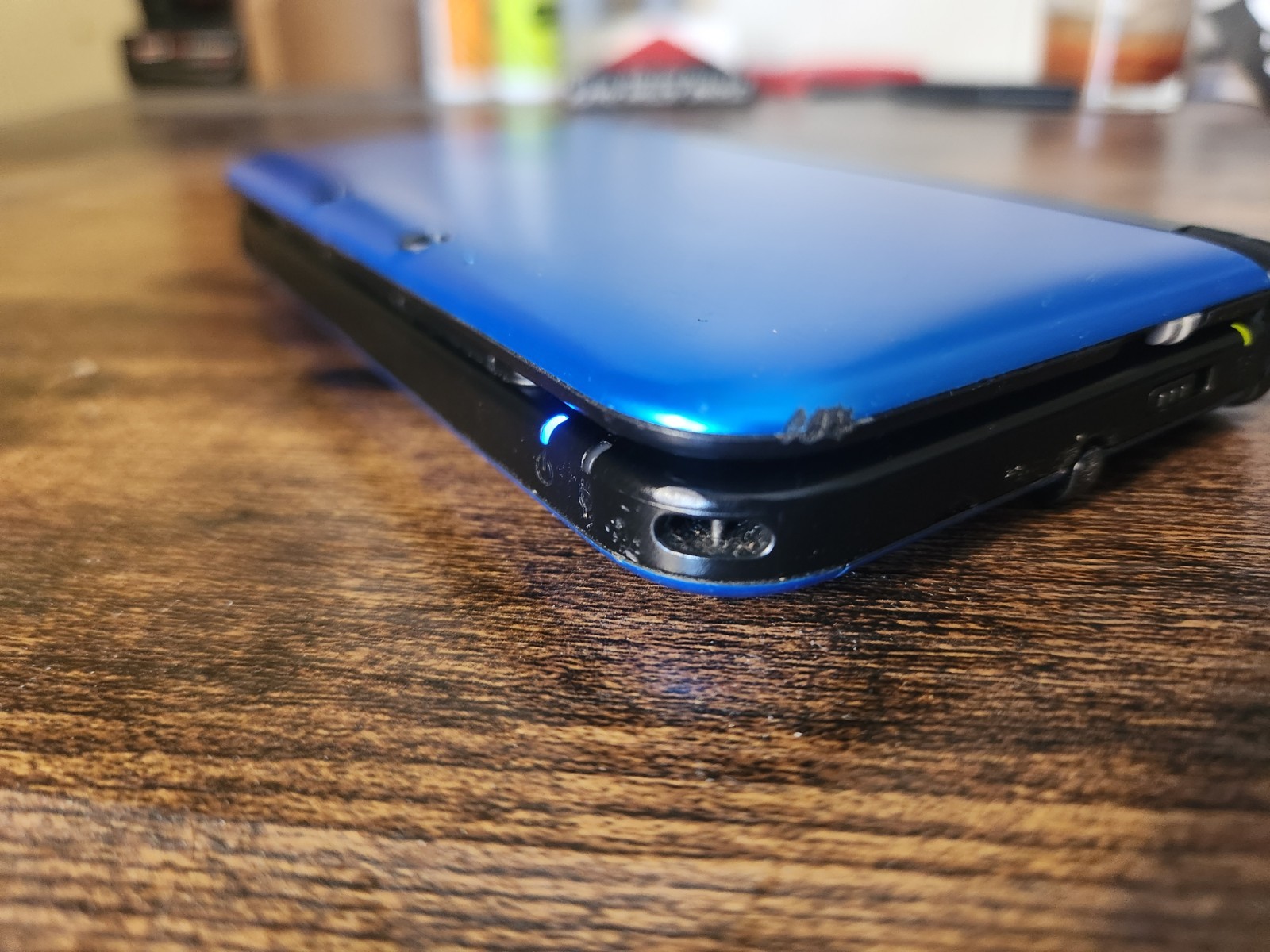 Nintendo 3DS XL Blue with Super Mario 3D Land