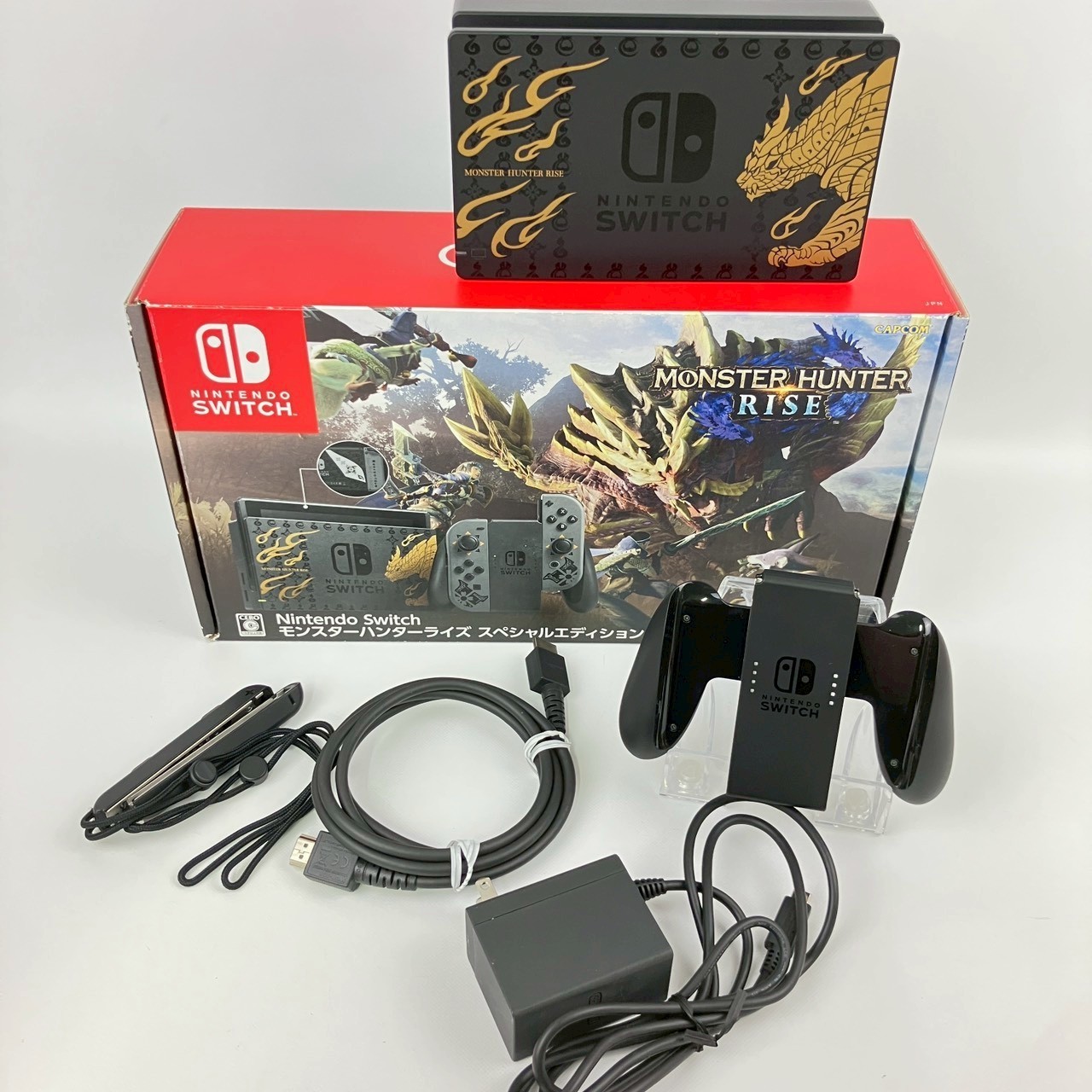 Nintendo Switch Monster Hunter RISE HAC-001(-01) A Rank Console Region Free H8TM