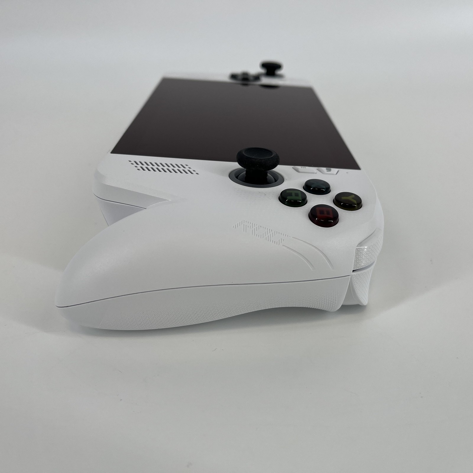 Asus ROG Xbox Ally Handheld Console White 512GB w/ Charger – Excellent